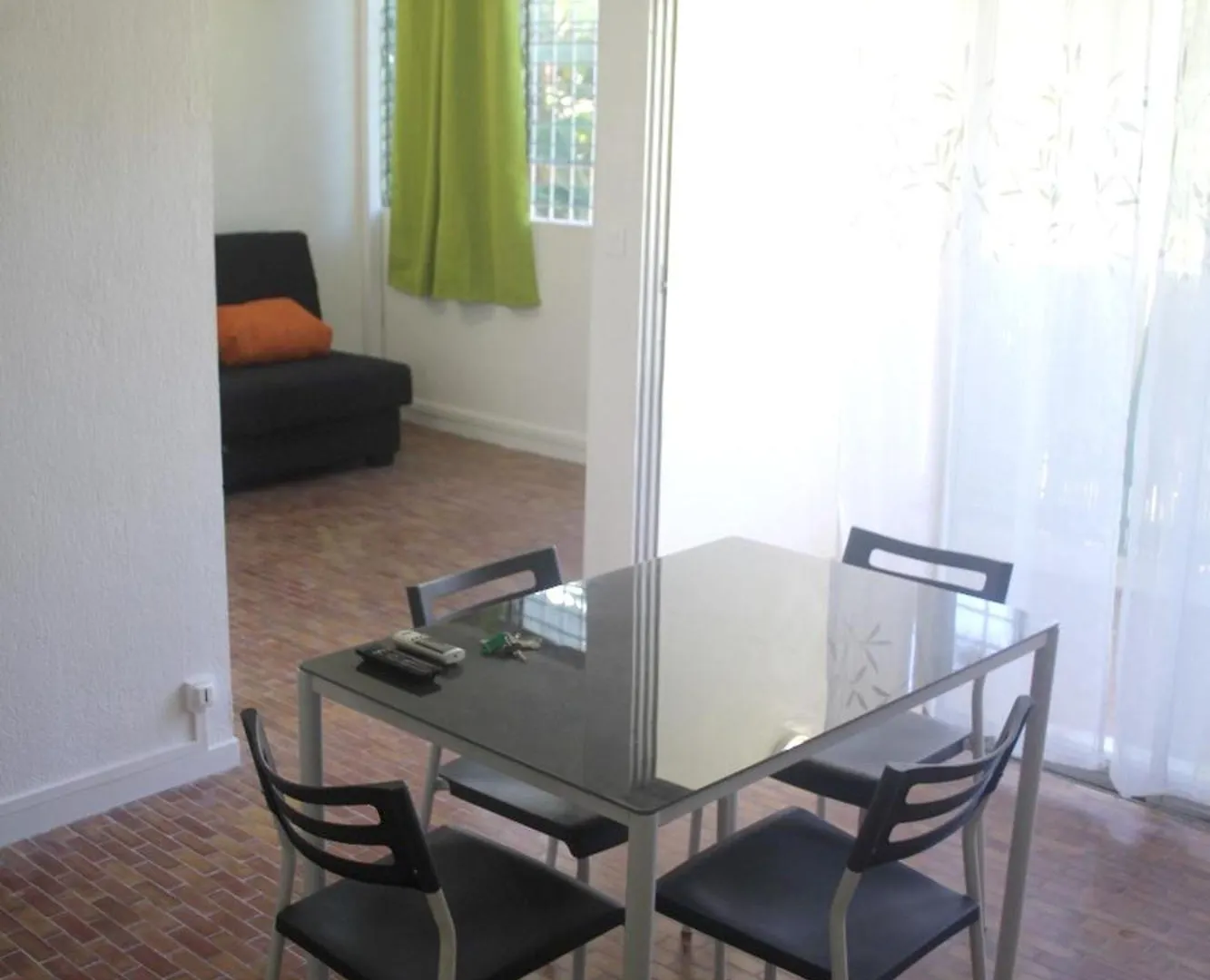 Appartement Moderne A Les Trois Ilets 40 M² Vue Jardin